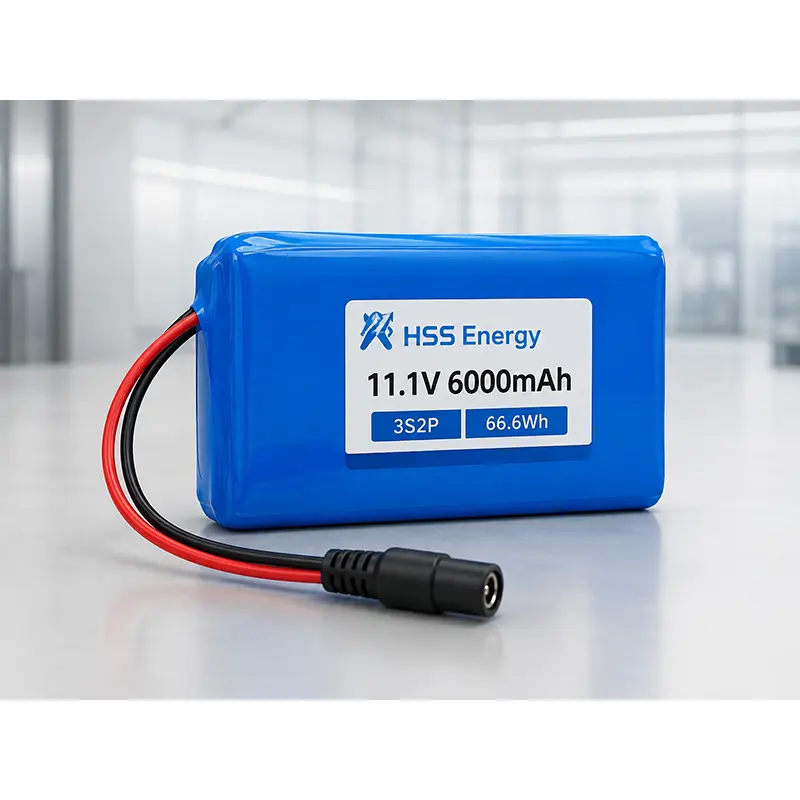 Batterie 11,1 V 6 000 mAh.